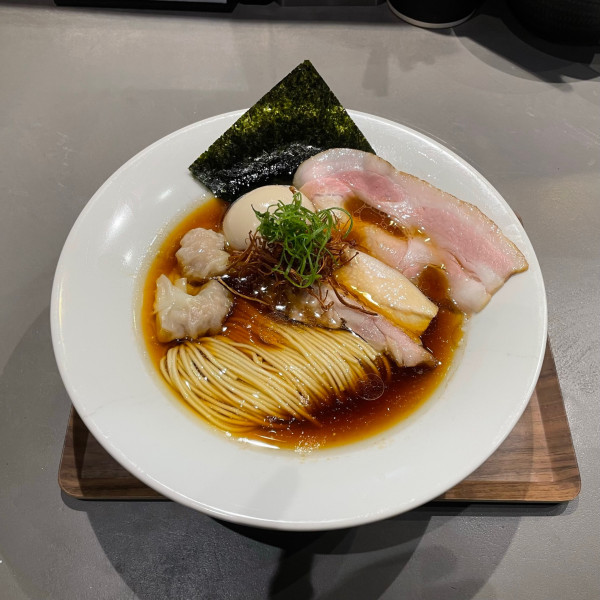 「特上醤油らぁ麺」@Ramen Break Beatsの写真