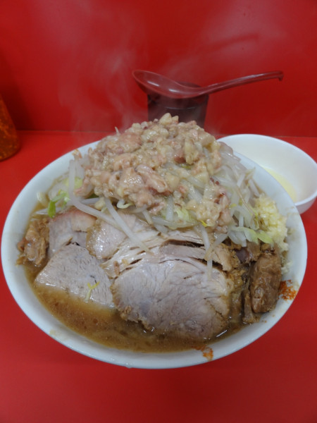 「小900円NA 高級🥚100円」@ラーメン二郎 一橋学園店の写真