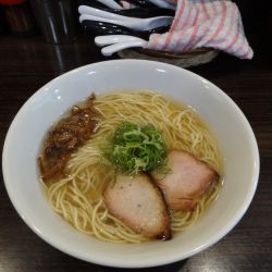 塩ラーメン850円