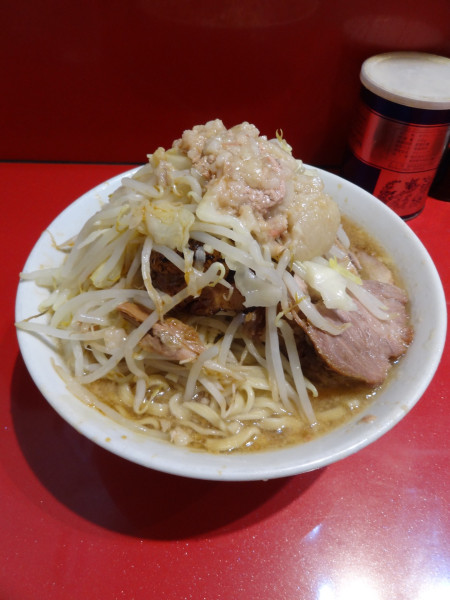 「小990円全部炙り100円」@ラーメン二郎 西台駅前店の写真