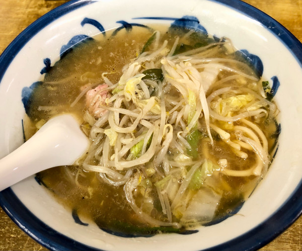 「たんめん950円　ぎょうざ8個550円」@三幸苑 金沢店の写真