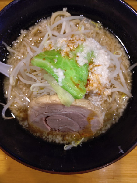 「醤油 980円 野菜少なめ」@麺 たなかの写真