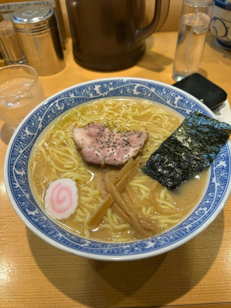 「大盛り 中華そば(1000円)」@中華そば 青葉 川崎アゼリア店の写真