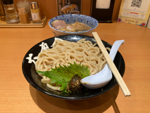 「生七味つけめん 並盛」@六厘舎の写真