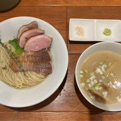 【月曜夜限定】鮪塩の昆布水つけ麺(大盛り・麺硬め)