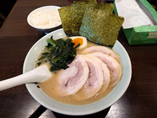 「チャーシューメン」@横浜らーめん 六壱家の写真