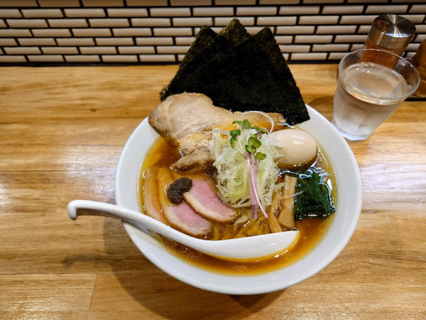 「手揉み中華ソバ全部入り」@中華ソバ ビリケンの写真