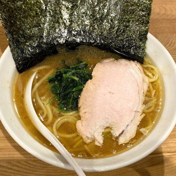 「ラーメン 850円」@家系らーめん やなぎやの写真
