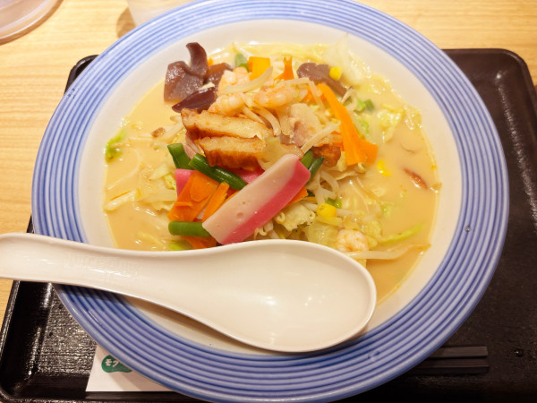 「長崎ちゃんぽん」@長崎ちゃんぽん  リンガーハット 新横浜北口店の写真