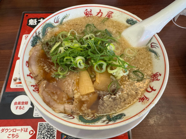 「京都背脂醤油ラーメン」@ラーメン魁力屋 足立鹿浜店の写真