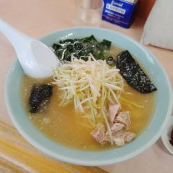 ネギラーメン(中)(980円)