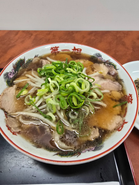 「チャーシュー麺＋半チャーハン」@本家第一旭 たかばし本店の写真