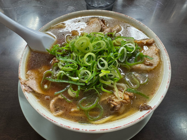 「Aセット　ラーメン　チャーハン小」@新福菜館 KiKi京橋店の写真