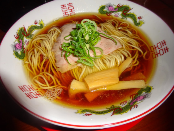 「醤油ラーメン　900円」@立川屋台ラーメンの写真