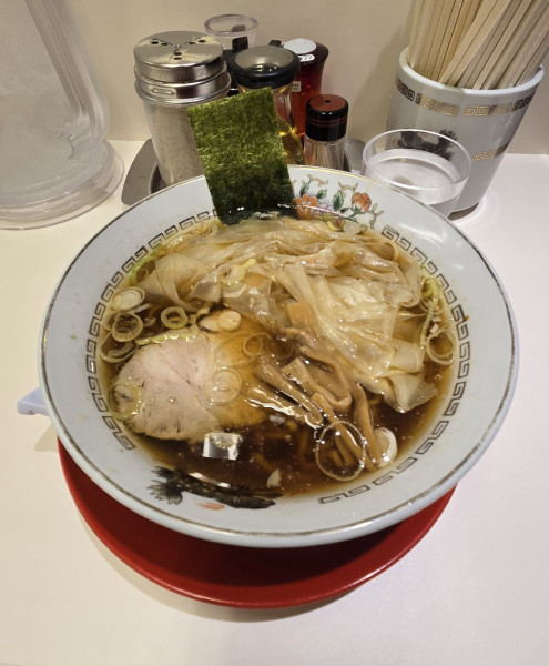 「わんたん麺」@荻窪中華そば 春木屋 恵比寿店の写真