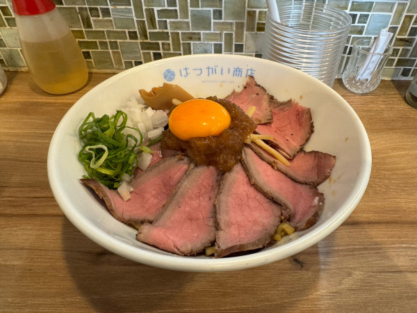 「【限定】ローストビーフのあえそば」@はつがい商店の写真