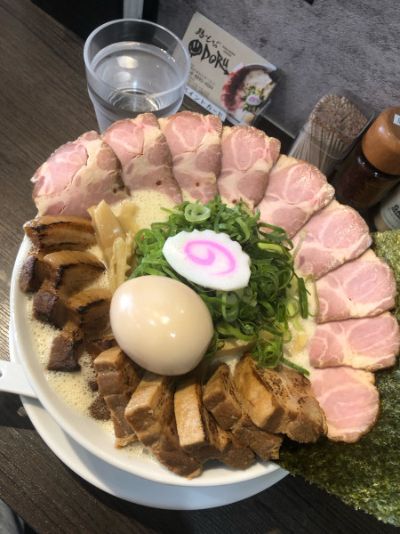 「鶏そば全のせプラス」@鶏そば おどるの写真