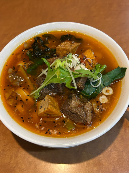 「牛バラ刀角煮ラーメン（刀削麺）」@多福楼 川崎店の写真