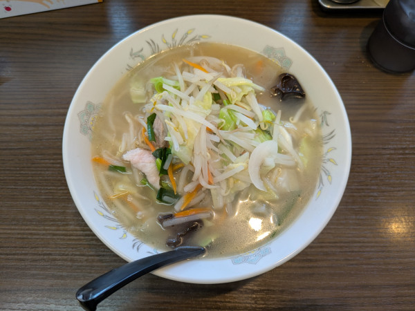 「タンメン：840円→740円（水曜日は100円引き）」@珍來 六町店の写真