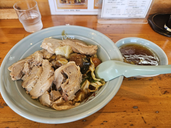 「スタミナ冷やし+チャーシュー」@ラーメン家ようちゃんの写真