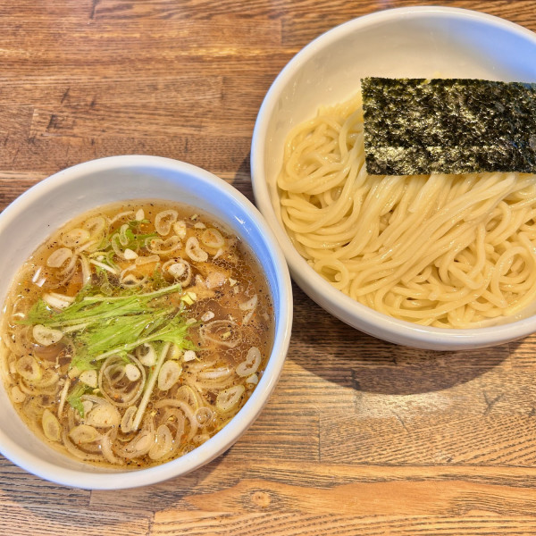 汐のつけソバ小(1200円)+醤油の旨味ソバ(1300円)