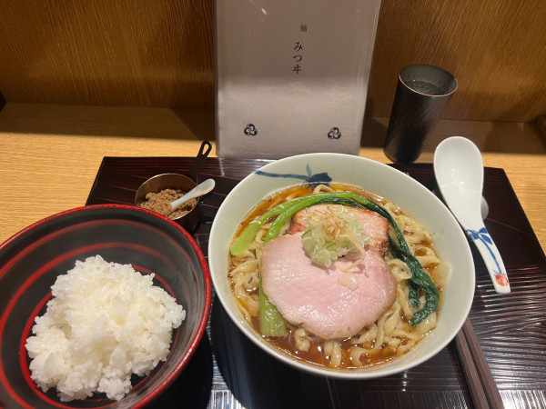 「生姜そば（手もみ麺）大盛1450円+ご飯200円」@麺 みつヰの写真