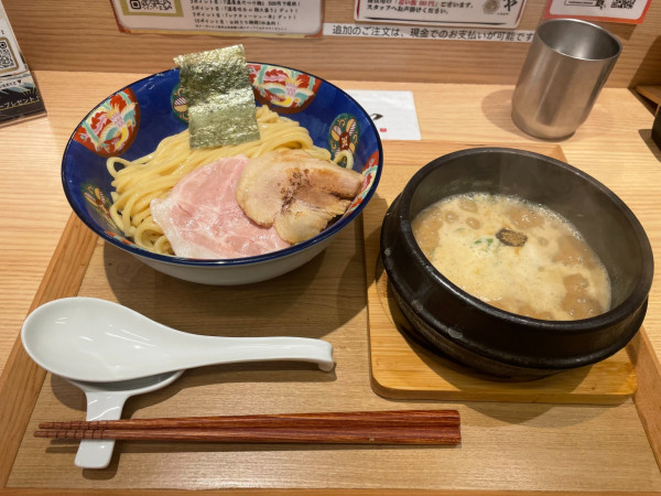 「濃厚魚介つけ麺」@つけ麺 鶏そば 鯔背ヤの写真