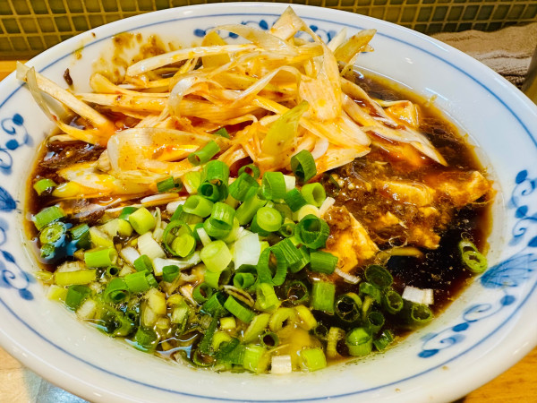 「【限定】麻婆豆腐そば【1000円】」@猫と月の写真