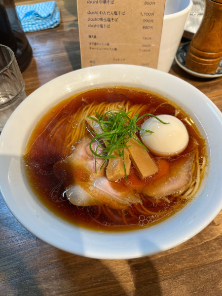 「出汁味玉中華そば」@鈴鳴食堂 三番館の写真