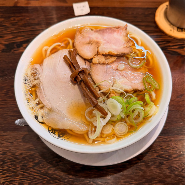 「あっさり煮干　中」@中華そば ひらこ屋の写真