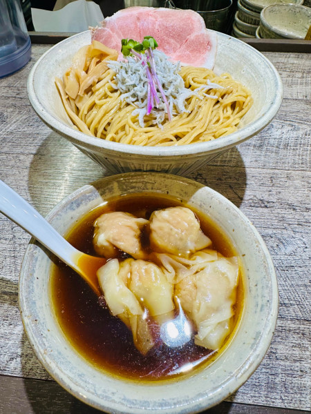 「ワンタンつけ麺(大)【1470円】」@麺食堂 くにをの写真