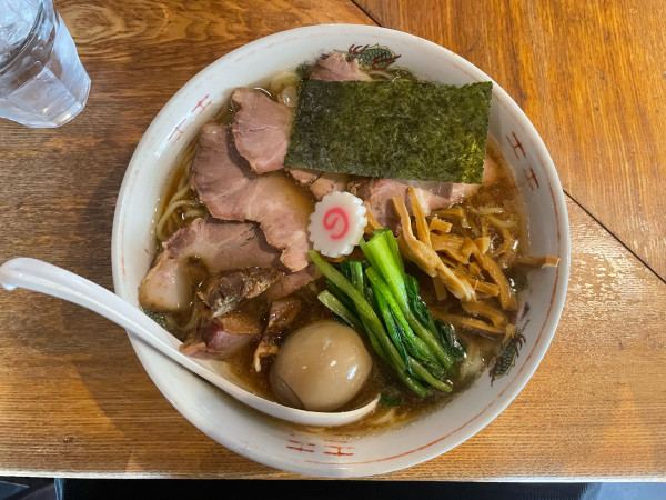 「味玉焼豚生姜醤油ラーメン ¥1500 大盛り ¥150」@神保町 可以の写真