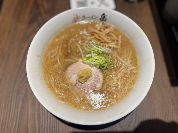 「味噌ラーメン 980円(税込)」@札幌味噌ラーメン 岳 都立大学店の写真