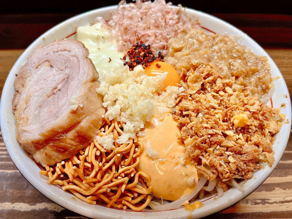 「まぜそば　中　全増し（1200円）」@ハイマウントJ つくば店の写真