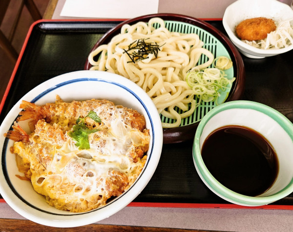 「日替わりセット」@山田うどん食堂 大宮中川店の写真