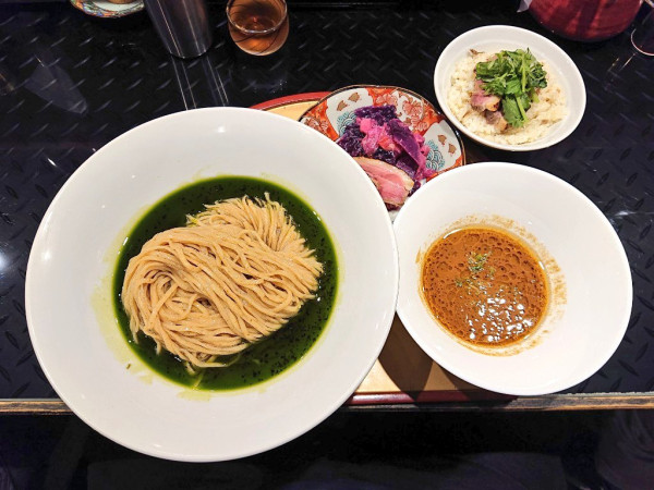 「【限定】バジル昆布水のジビエカレーつけ麺、など」@トーキョーニューミクスチャーヌードル 八咫烏 CHIKARABOの写真