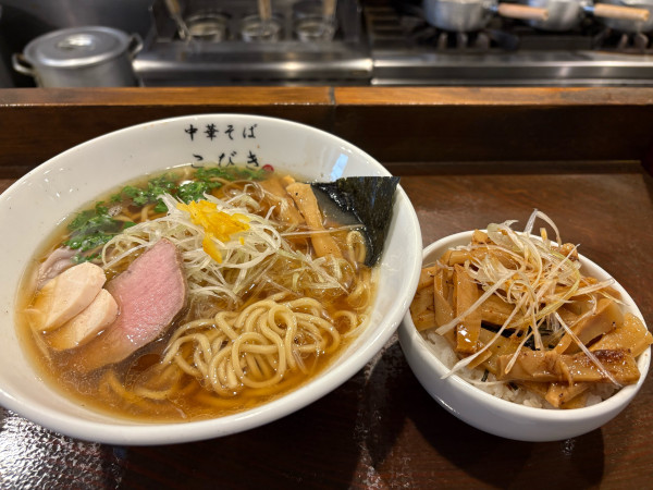 「煮干しラーメン950円、メンマ丼300円」@中華そば こびきの写真