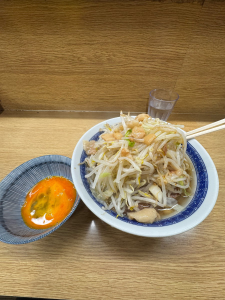 「ラーメン+たまご」@ラーメン二郎 栃木街道店の写真