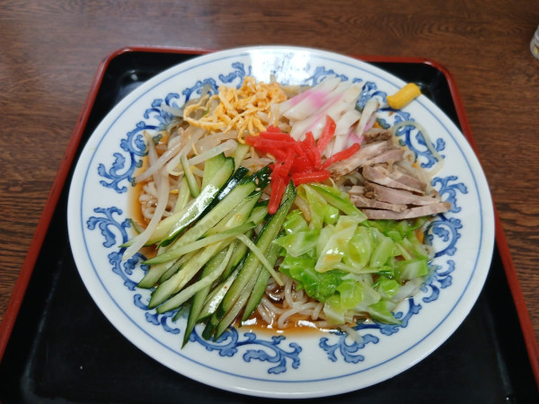 「冷やし中華 1050円」@そば処 大むら 東伊興町店の写真