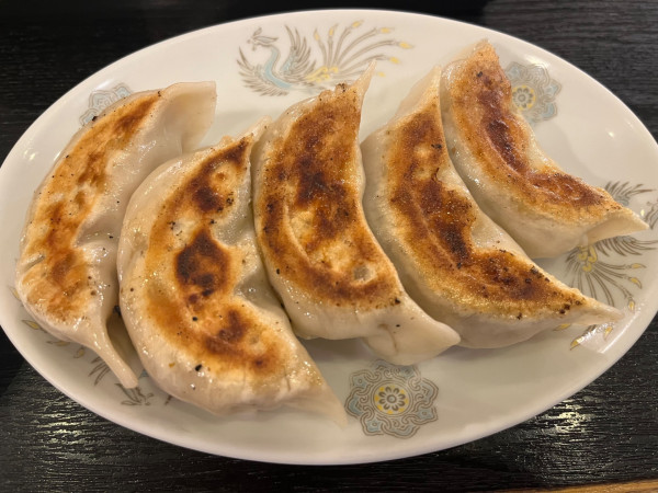 「餃子」@手打らーめん 珍來 草加駅前店の写真