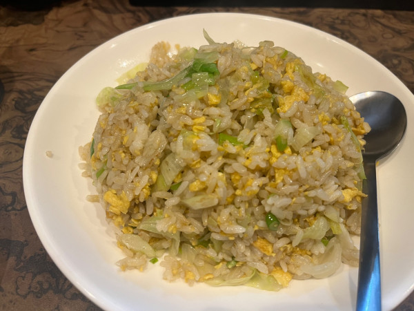 「たまごレタスチャーハン」@中華酒場 栄香居の写真
