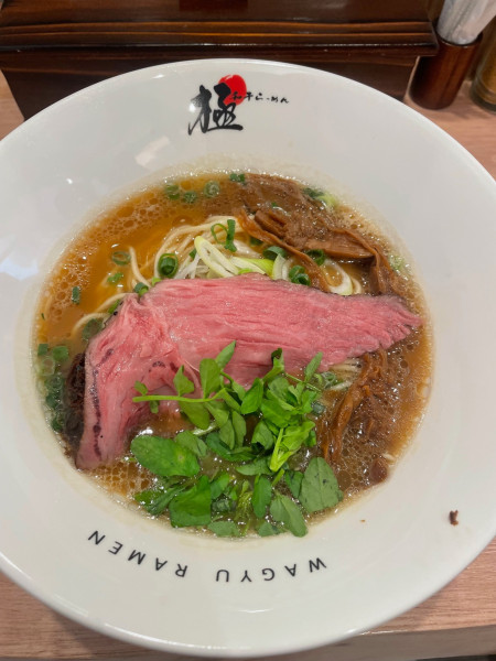 「霜降り和牛ラーメン（大盛り）」@和牛らーめん 極の写真