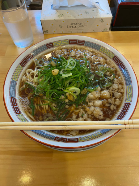 「素そば大盛背脂トッピング」@中華そば つぼ万の写真