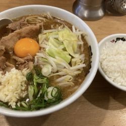 限定）肉玉みそらーめん