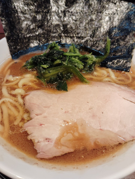 「ラーメン」@横浜家系らーめん 輝道家 水道橋駅前店の写真