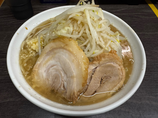 「小ラーメン　900円」@ラーメンピースの写真