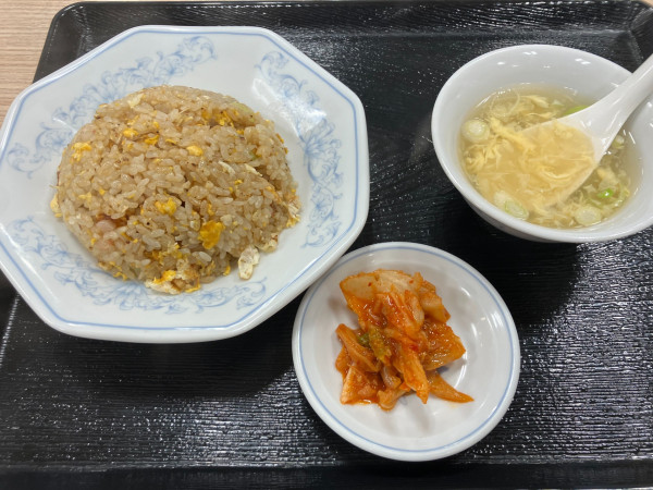 「チャーハン少なめ 530円」@ぎょうざの満洲 所沢東口店の写真