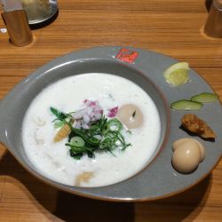 鶏白湯+味玉 930円