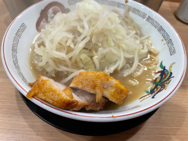 「ミニラーメン」@ラーメン豚山 金沢文庫店の写真