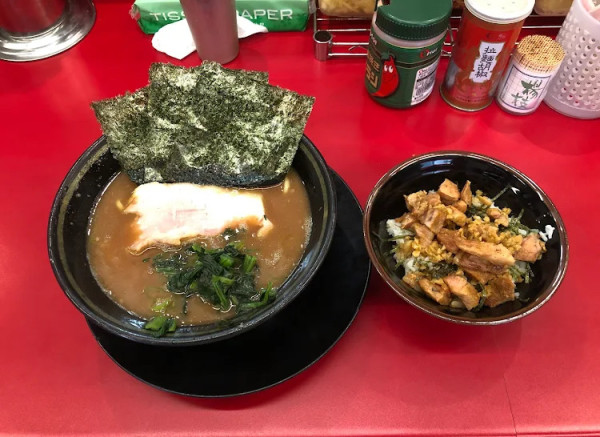 「ラーメン」@IEKEI_TOKYO 王道家直系の写真